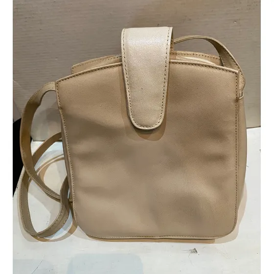 Bandolera Cuero Beige Beige Lisa Sin Herrajes Beige