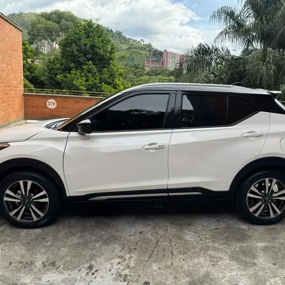 Nissan Kicks Play 2026 1.6 Advance
