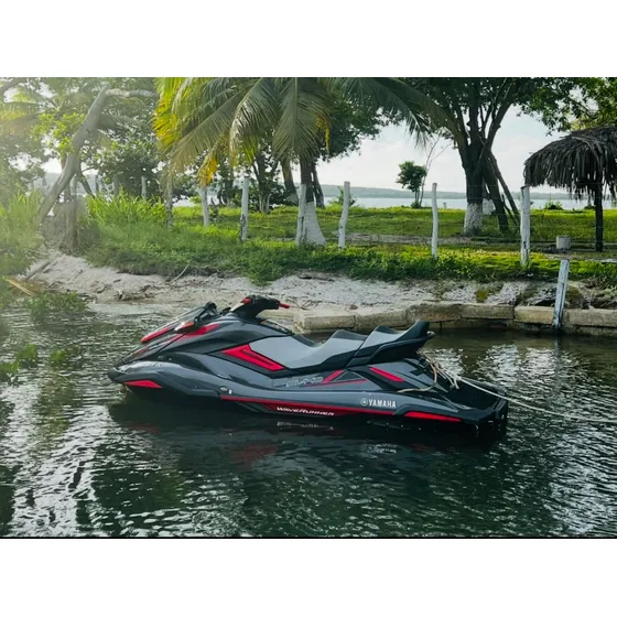 Jet Ski Wave Runner Fix Cruiser Fc 1800 Y Remolque 