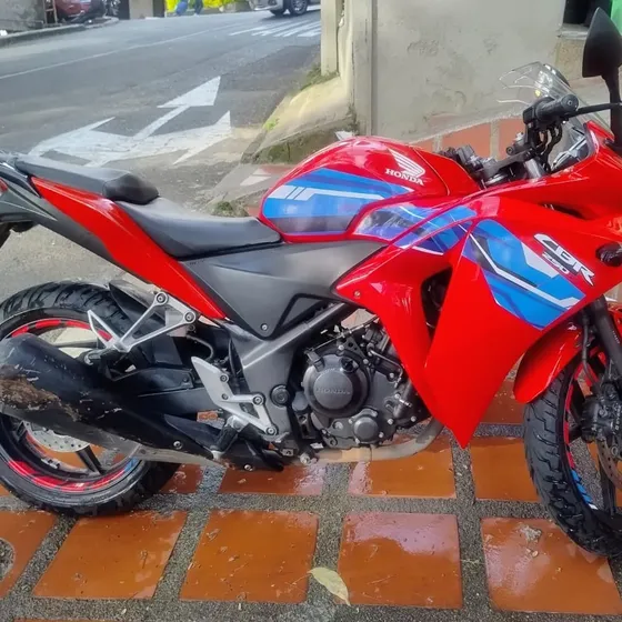 Honda Cbr 250