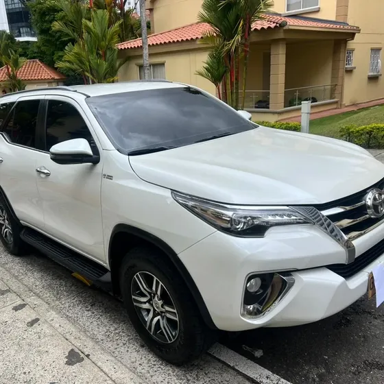 Toyota Fortuner 2020 2.7l