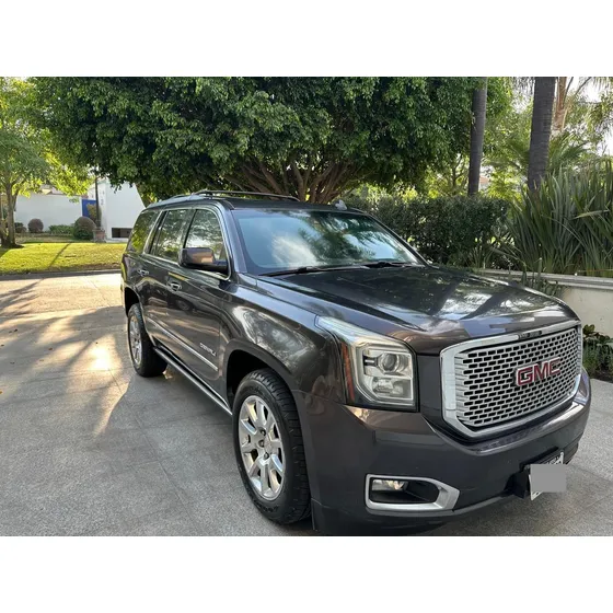 Chevrolet Yukon 6.2 Denali 8 Vel Awd At