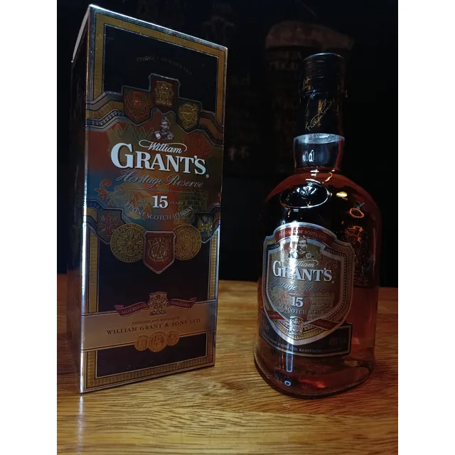 Botella De Whisky William Grant's 15 Años Reserva