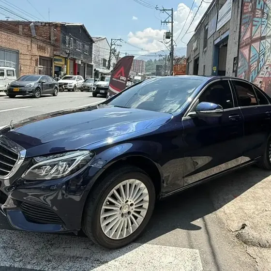 Mercedes-Benz Clase C 2015 2.0 Cgi Exclusive