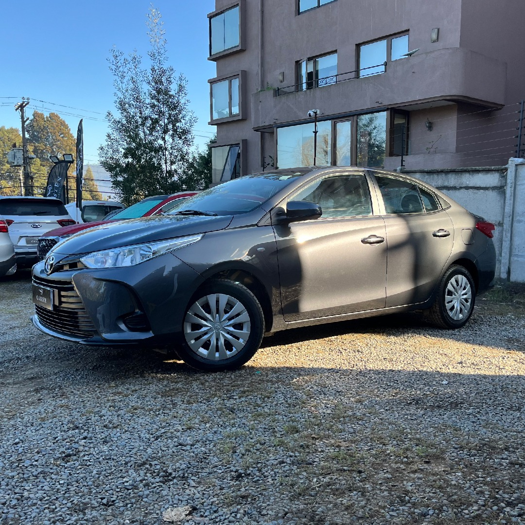 Toyota Yaris Gli 2022