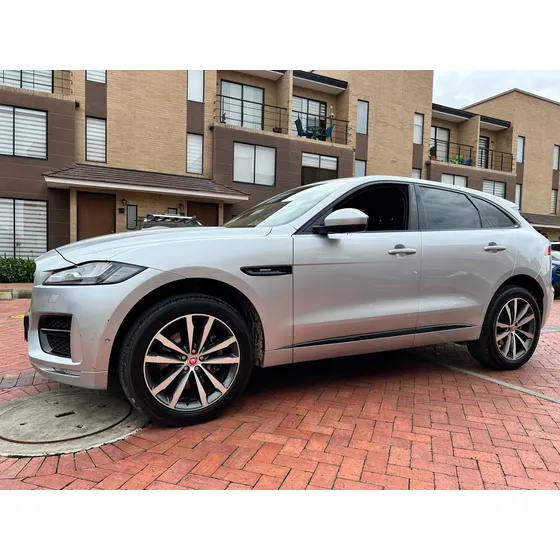 Jaguar E-pace 3.0 R Sport