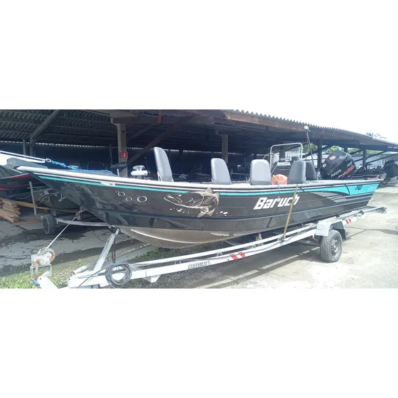 Barco Para Pesca 6 Lugares 2022