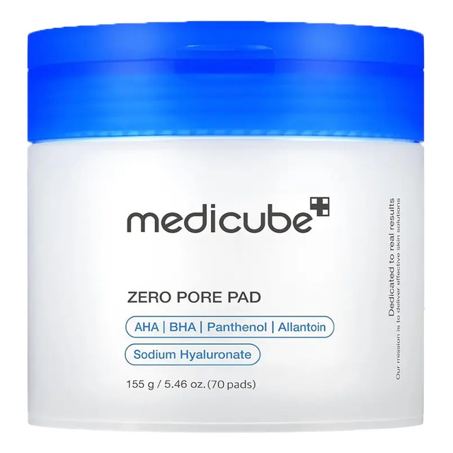 Pote de Medicube Zero Pore Pad 2.0 com tampa azul e rótulo contendo os ingredientes principais e a quantidade de 70 discos