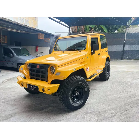 Troller T4 3.2 2p