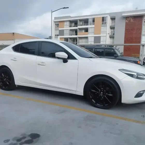 Mazda 3 2018 2.0 Grand Touring