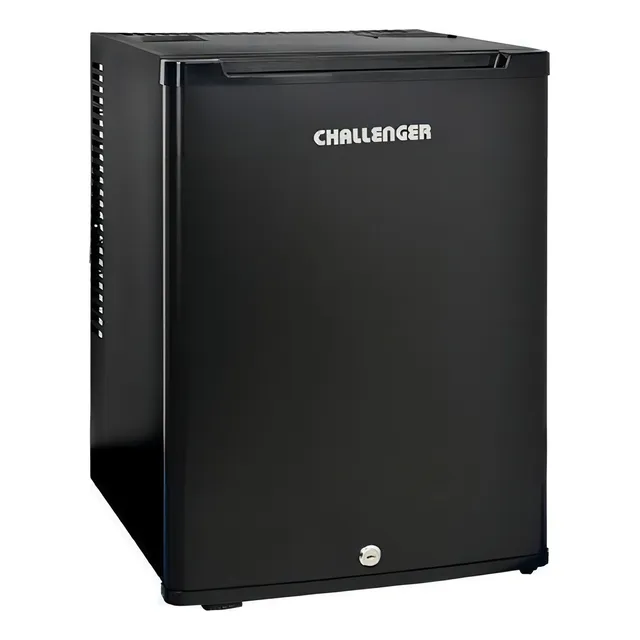 Mini Bar Silencioso Challenger - Ref. Cr 079 / 35 L Color Negro 110v