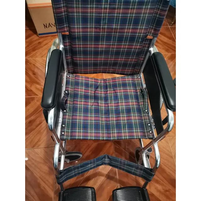 Silla De Ruedas Reforzada Muy Poco Uso