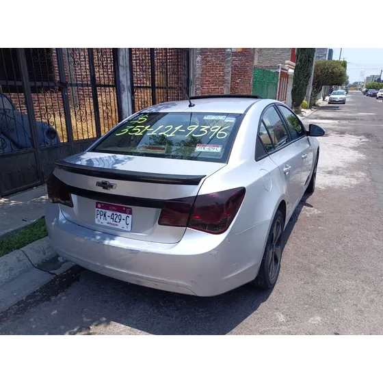 Chevrolet Cruze 1.4 F Lt Aa Cd Mp3 R-17 Piel Qc At