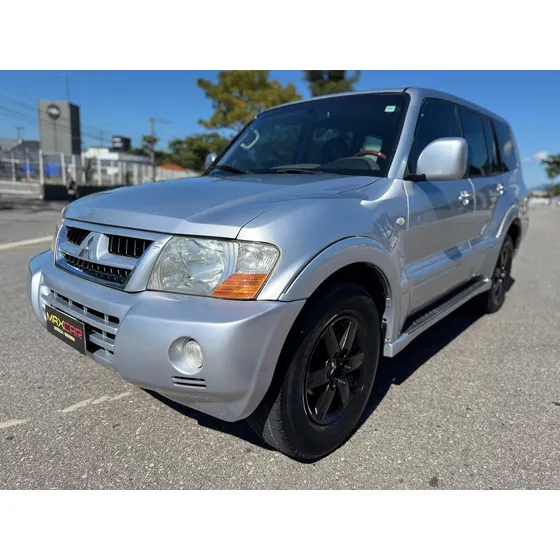 Mitsubishi Pajero Full 3.2 Gls Aut. 5p