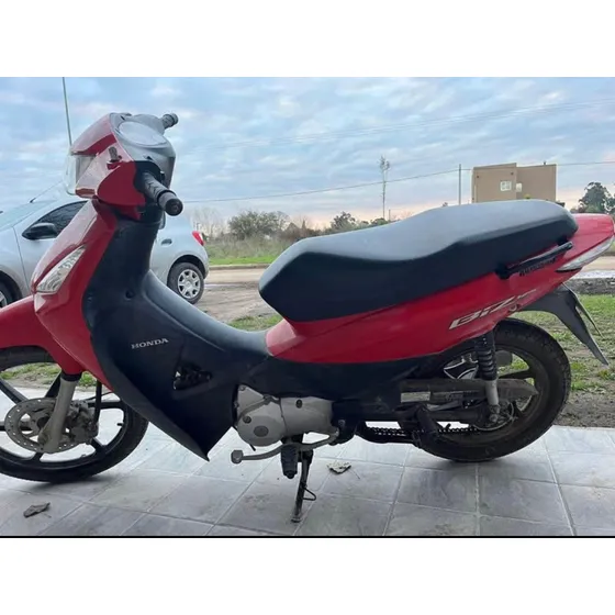Honda Biz 125. 2016. Única Dueña. Uso Particular. 15.000  Km