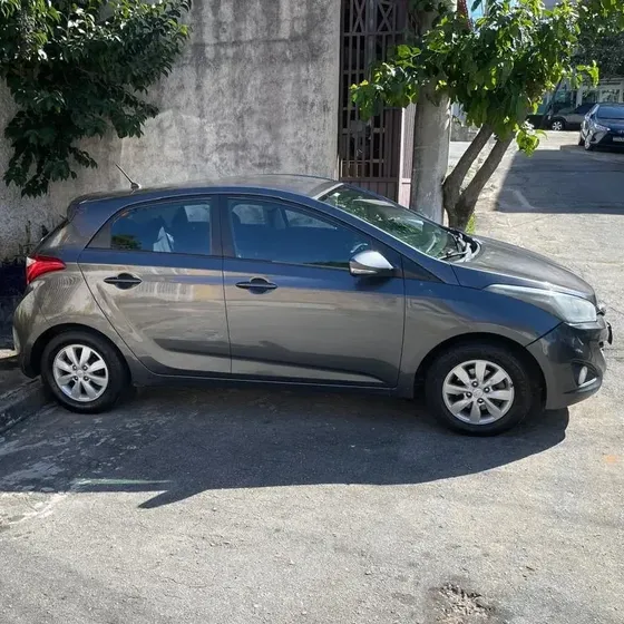 Hyundai Hb20 2014 1.6 Comfort Plus Flex Aut. 5p Hyundai Hb20 2014 1.6 Comfort Plus Flex Aut. 5p