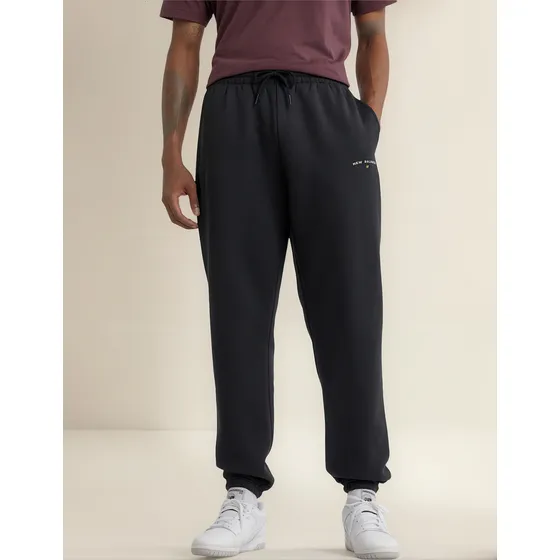 Pantalón New Balance De Hombre -reimagined Fleece- Mp51505bk