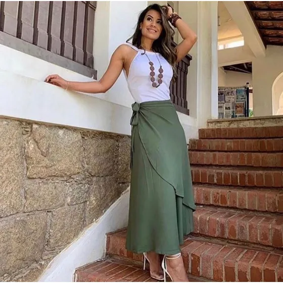Saia Envelope Traspassada Midi Com Forro De Luxo Tendencia