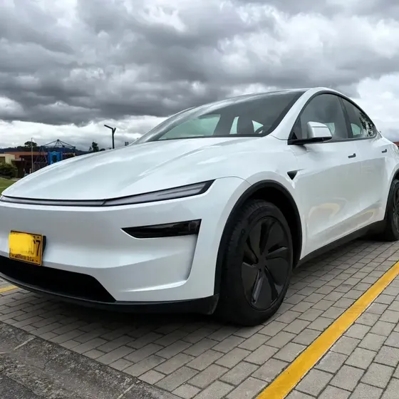 Tesla Model Y 2026 0.0 Rwd