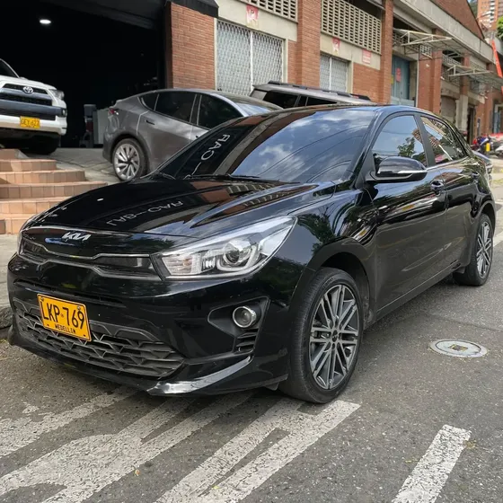 Kia Rio 2023 1.4 Zenith Hb 5 P