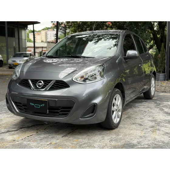 Nissan March 1.6 Advance