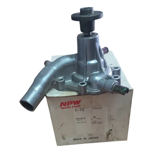 Bomba De Agua Toyota 3f Sin Fan Clutch Alta