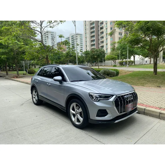 Audi Q3 1.4 35 Tfsi Ambition Plus