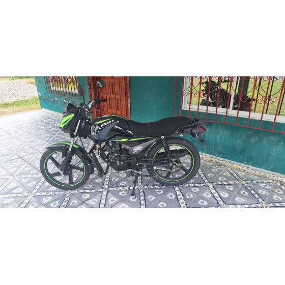 Ft150 Ts Negro Verde En Perfectas Condiciones
