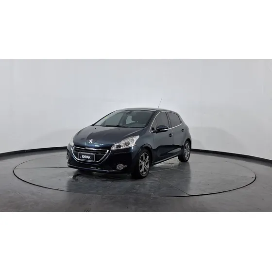 Peugeot 208 1.6 Feline