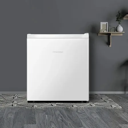 Frigobar Rr58nw3a 44l Branco Hisense Branco 127v