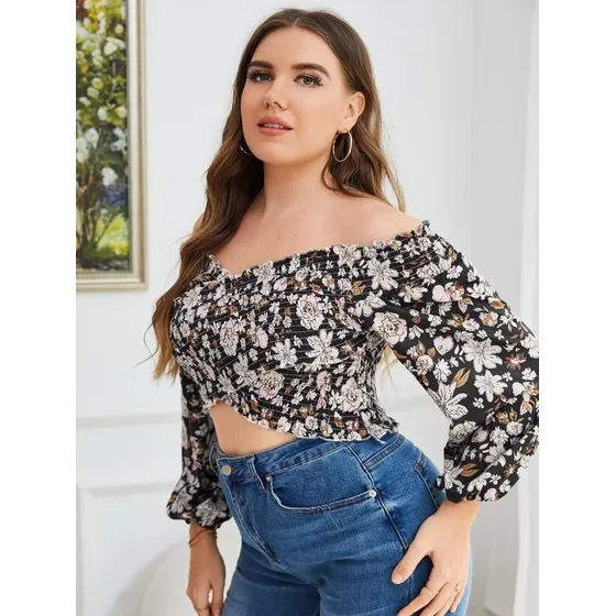 Top Con Estampado Floral Con Fruncido 1xl Tallas Plus Curvy