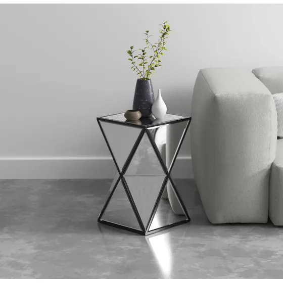 Mesa Auxiliar Forma Geometrica Superficie Espejada Estilo