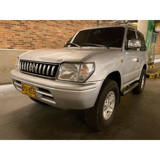 Toyota Prado 2.7 Sumo