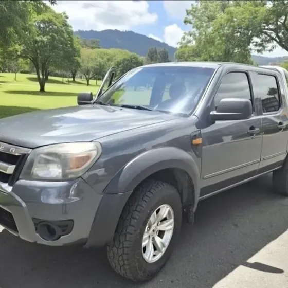 Ford Ranger 2010 Diesel 4x4 Xlt Doble Cabina Gris Metropilitano