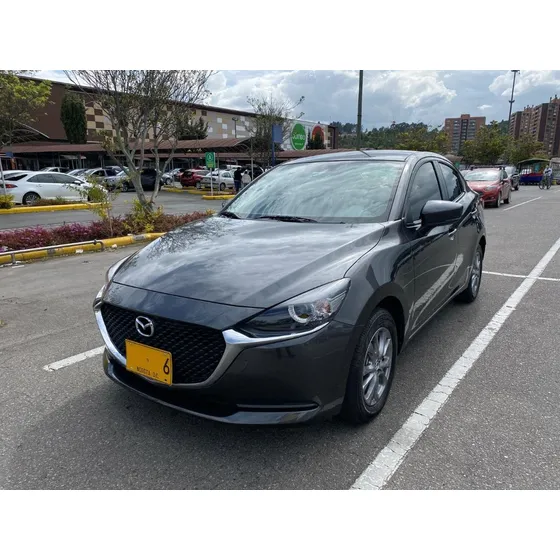 Mazda 2 1.5 Touring Sedan