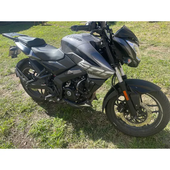 Bajaj Ns 200 Rouser