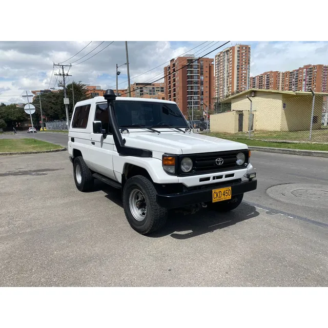 Toyota Land Cruiser 4.5 Fz