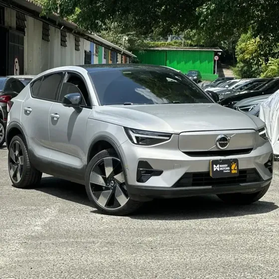 Volvo C40 2024 0.0 Ultimate Pure Electric