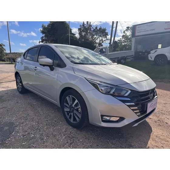 Nissan Versa 1.6 Advance At