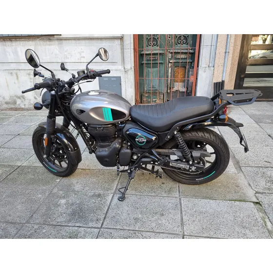 Royal Enfield Hunter 350, 1733 Km Impecable.