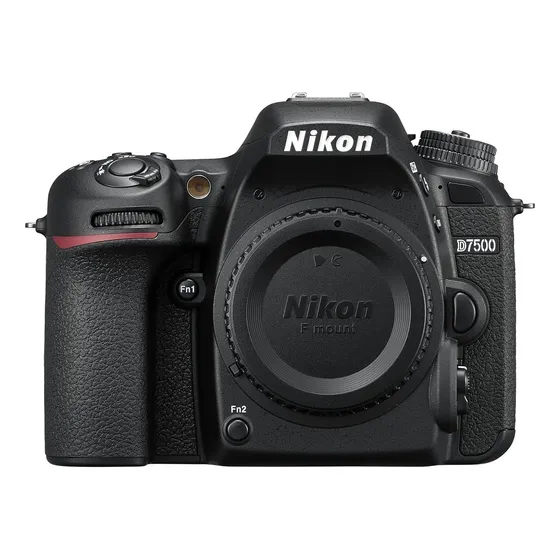 Cámara Réflex Digital Nikon D7500 Solo Cuerpo Negra