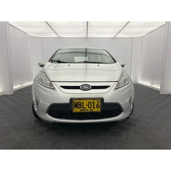 Ford Fiesta 1.6 Hatchback Mecánica