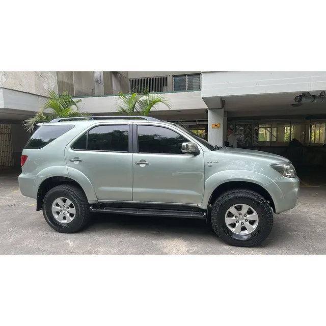 Toyota Fortuner 4x4