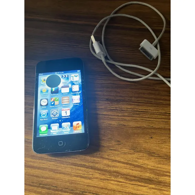 iPod Touch 4° Generacion De 32 Gb, Con Bluetooth Y Camara