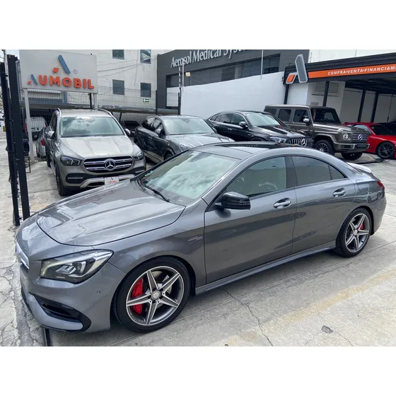 Mercedes-benz Clase Cla 2.0 45 Amg At