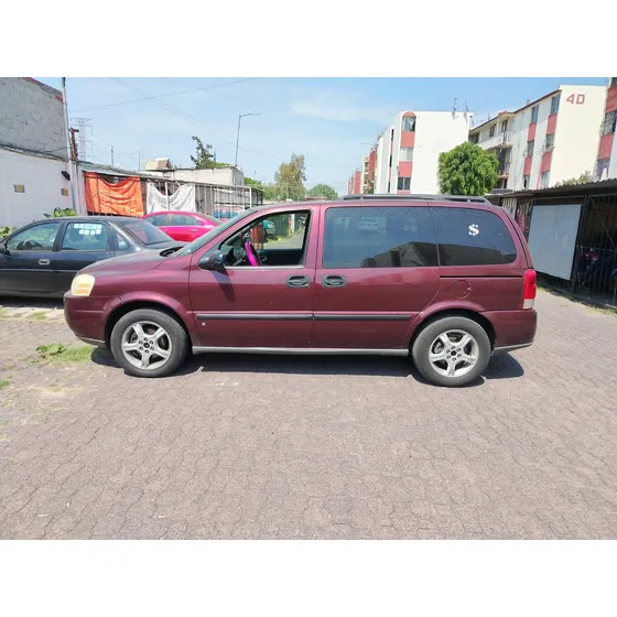 Chevrolet Uplander 3.9 Lt Extendida Mt