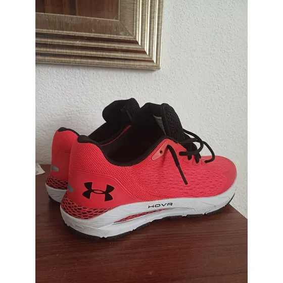 Tenis Under Armour Hovr Sonic 3