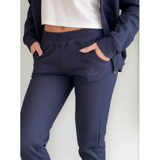 Pantalón Isu Jogging Chupín Frisa Mujer