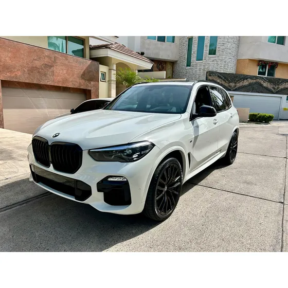 Bmw X5 M50i