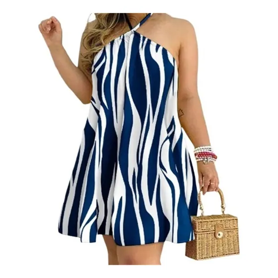 L Vestido Estampado Holgado Con Cuello Halter Y Hombros